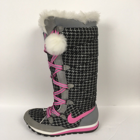 nike women's winter boots